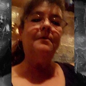 Meet your Posher, Faye